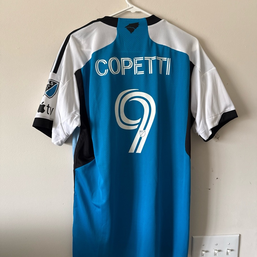 Men’s Adidas Enzo Copetti #9 Charlotte FC Jersey Authentic 24/25  Sz L NWT RARE - Picture 7 of 7